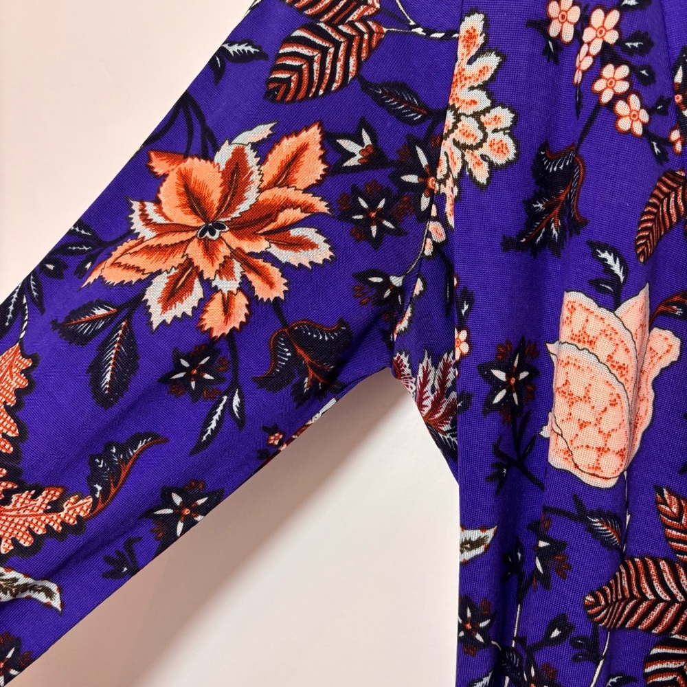 DIANE von FURSTENBERG DVF Blue Purple Floral Print Julian Silk Wrap Dress Sz 4 - Picture 4 of 14